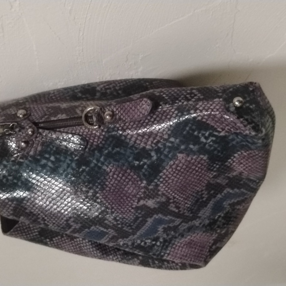 Stuart Weitzman Huge Python Snakeskin Purple Shou… - image 3